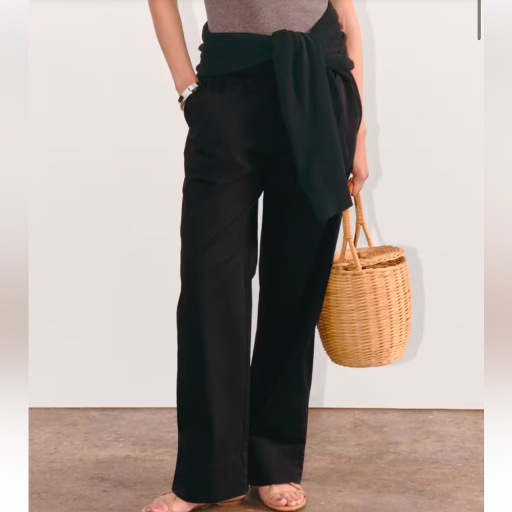 Everlane The Easy Pant pull on black pants organic cotton size 4 EUC